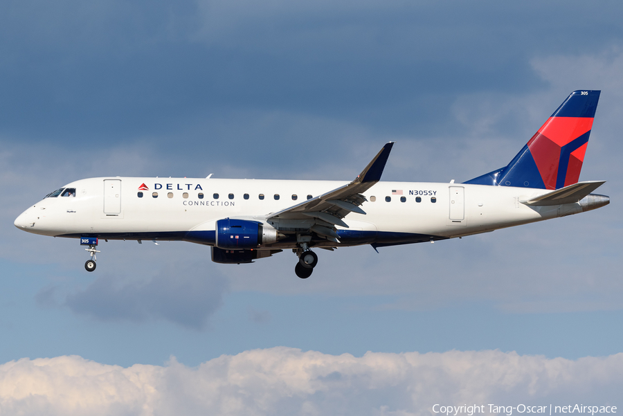 Delta Connection (SkyWest Airlines) Embraer ERJ-175LR (ERJ-170-200LR) (N305SY) | Photo 458890