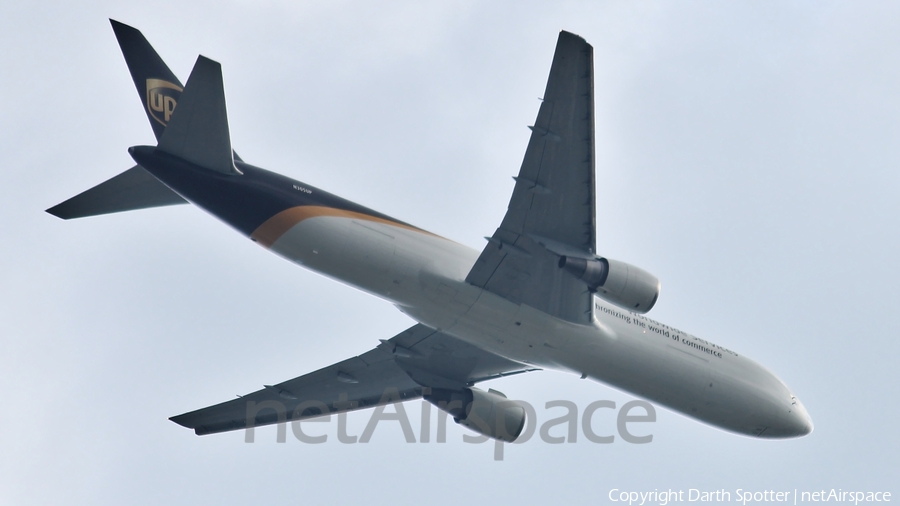 United Parcel Service Boeing 767-34AF(ER) (N305UP) | Photo 211730