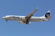 Alaska Airlines Boeing 737-990 (N306AS) at  Houston - George Bush Intercontinental, United States