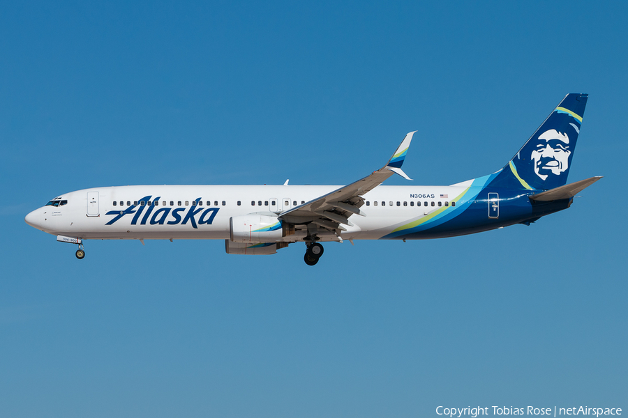 Alaska Airlines Boeing 737-990 (N306AS) | Photo 281037