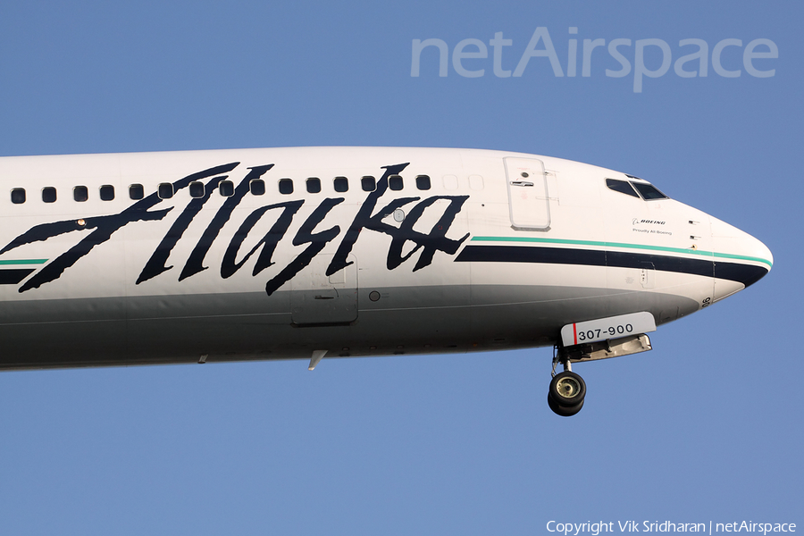 Alaska Airlines Boeing 737-990 (N307AS) | Photo 6454