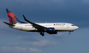 Delta Air Lines Boeing 737-732 (N307DQ) at  Dallas/Ft. Worth - International, United States