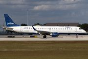 JetBlue Airways Embraer ERJ-190AR (ERJ-190-100IGW) (N307JB) at  Ft. Lauderdale - International, United States