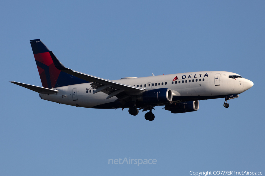 Delta Air Lines Boeing 737-732 (N308DE) | Photo 450416