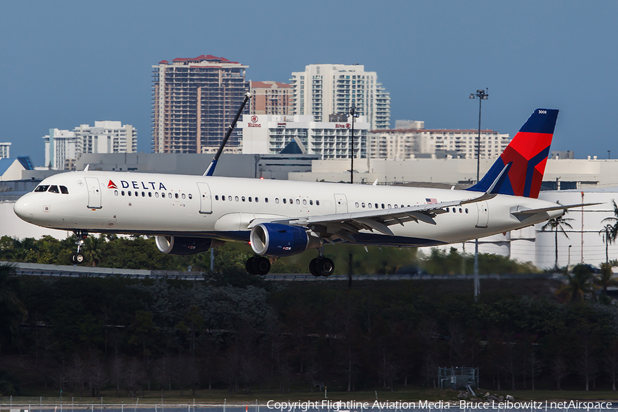 Delta Air Lines Airbus A321-211 (N308DN) | Photo 149443