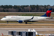 Delta Connection (SkyWest Airlines) Embraer ERJ-175LR (ERJ-170-200LR) (N308SY) at  Houston - George Bush Intercontinental, United States