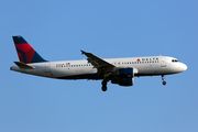 Delta Air Lines Airbus A320-211 (N310NW) at  Atlanta - Hartsfield-Jackson International, United States
