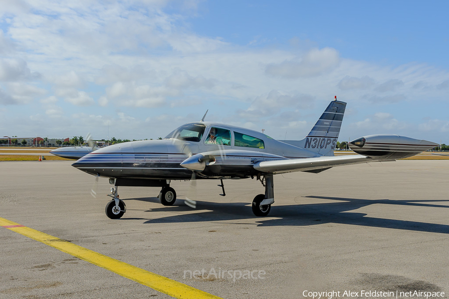 (Private) Cessna 310R (N310PS) | Photo 69202