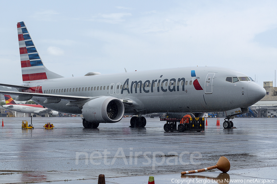 American Airlines Boeing 737-8 MAX (N310RF) | Photo 452754