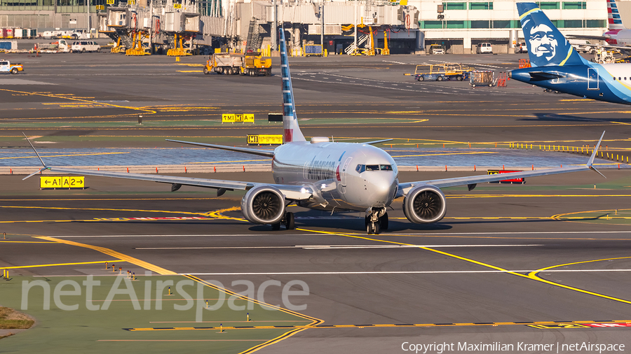 American Airlines Boeing 737-8 MAX (N310RF) | Photo 503098
