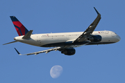 Delta Air Lines Airbus A321-211 (N311DN) at  Atlanta - Hartsfield-Jackson International, United States