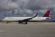 Delta Air Lines Airbus A321-211 (N311DN) at  Ft. Lauderdale - International, United States
