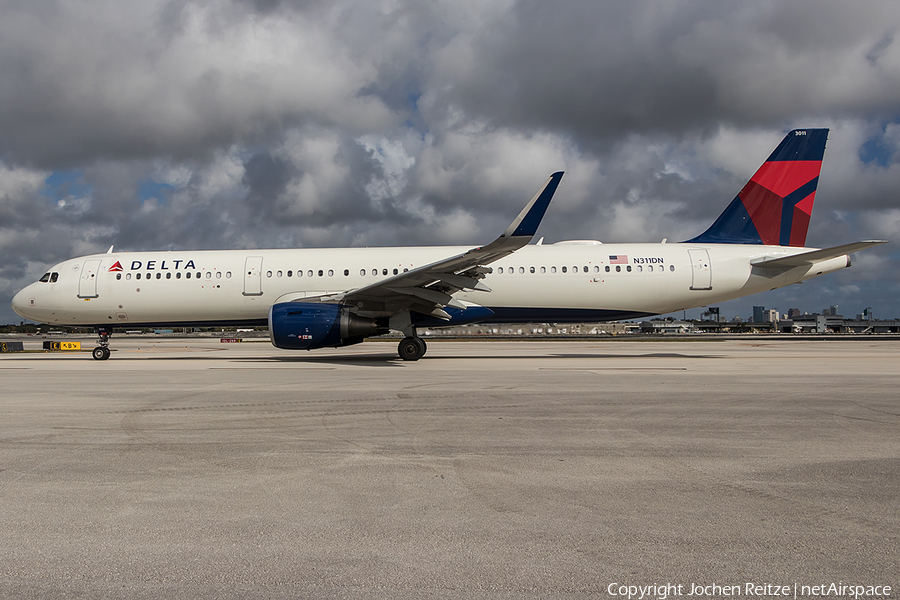 Delta Air Lines Airbus A321-211 (N311DN) | Photo 224915
