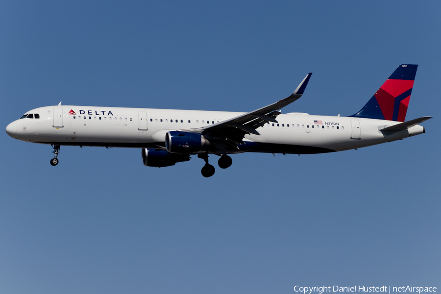 Delta Air Lines Airbus A321-211 (N311DN) | Photo 449929