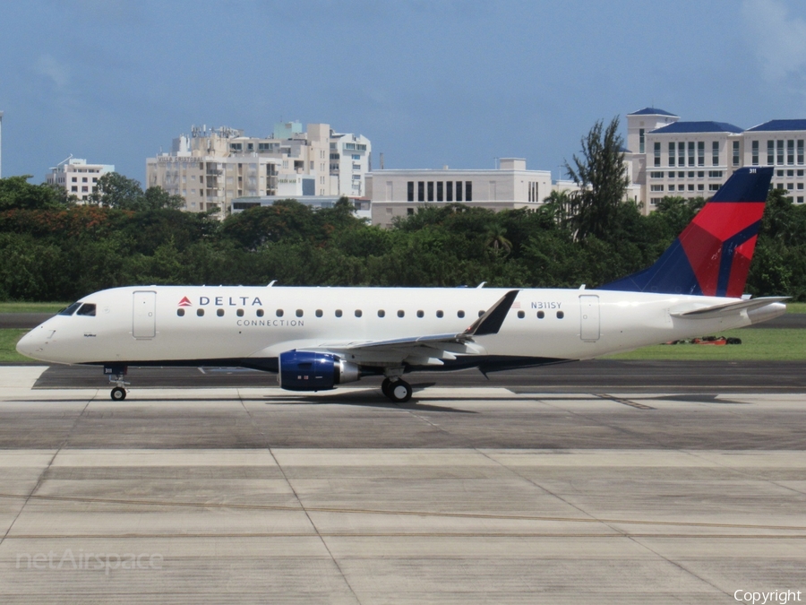 Delta Connection (SkyWest Airlines) Embraer ERJ-175LR (ERJ-170-200LR) (N311SY) | Photo 524143