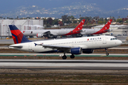Delta Air Lines Airbus A320-211 (N311US) at  Los Angeles - International, United States