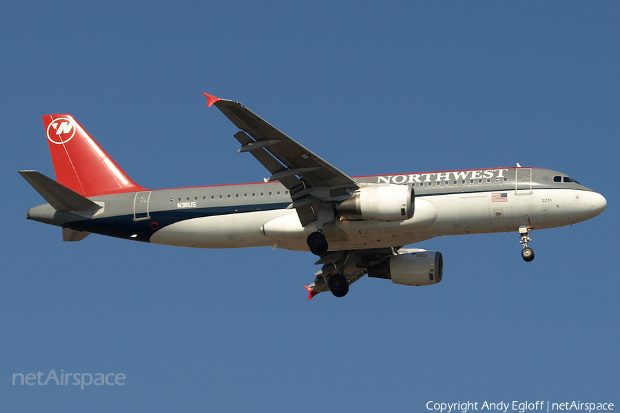 Northwest Airlines Airbus A320-211 (N311US) | Photo 225610