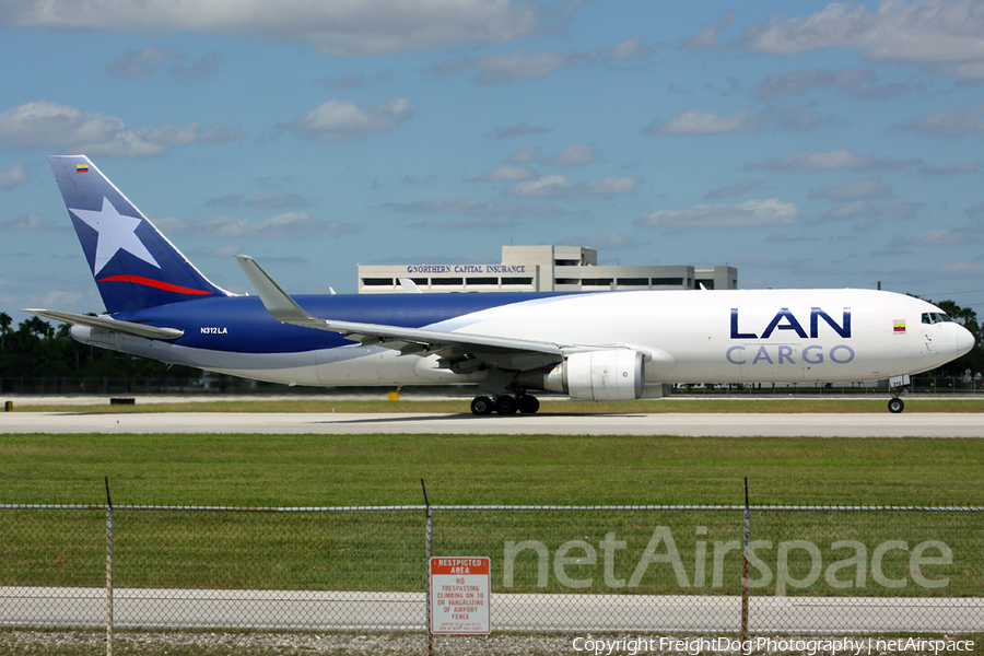 LAN Cargo Boeing 767-316F(ER) (N312LA) | Photo 27531