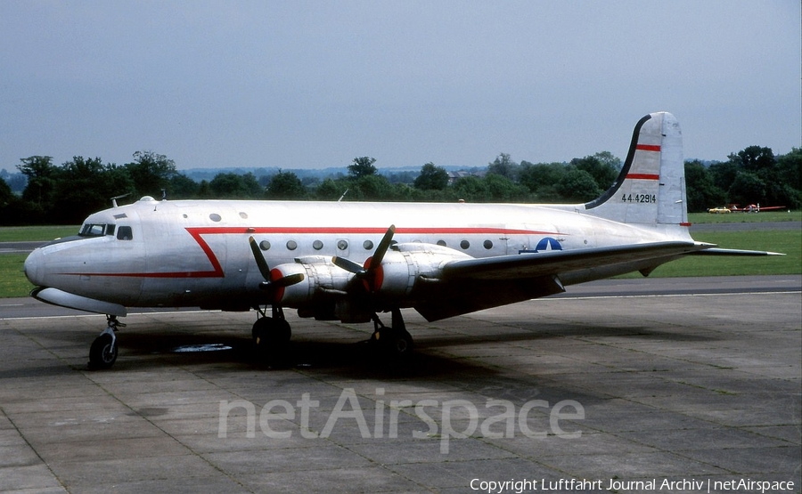 (Private) Douglas DC-4-1009 (N31356) | Photo 404210