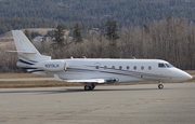 (Private) Gulfstream G200 (N313LH) at  Kelowna - International, Canada