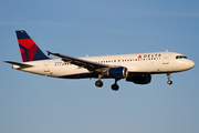 Delta Air Lines Airbus A320-211 (N313US) at  Dallas/Ft. Worth - International, United States