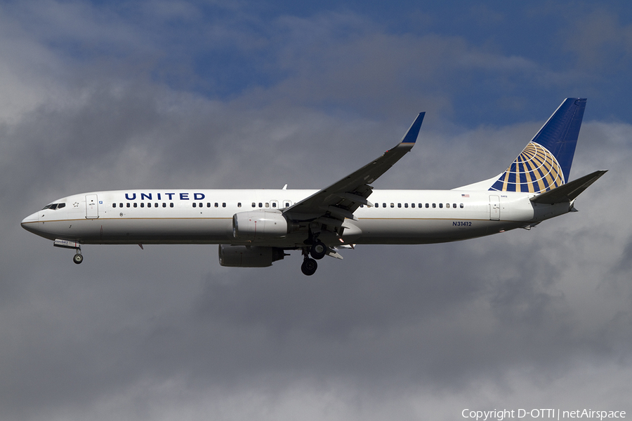 United Airlines Boeing 737-924 (N31412) | Photo 386530