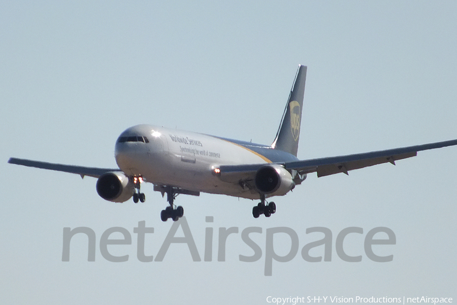 United Parcel Service Boeing 767-34AF(ER) (N314UP) | Photo 11174