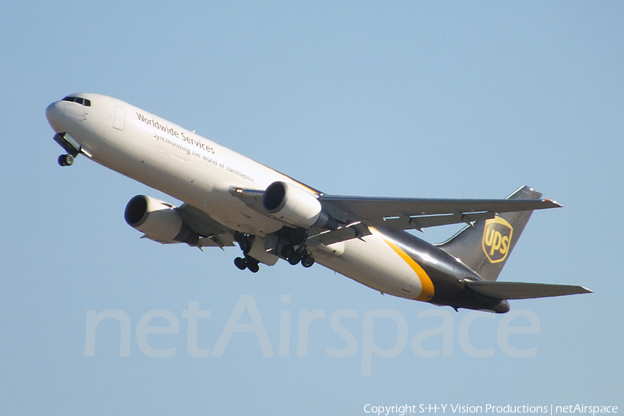 United Parcel Service Boeing 767-34AF(ER) (N314UP) | Photo 11183