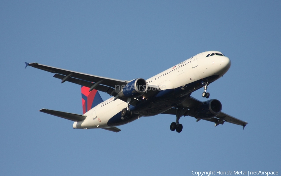 Delta Air Lines Airbus A320-211 (N315US) | Photo 331279