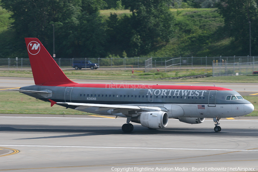 Northwest Airlines Airbus A319-114 (N316NB) | Photo 176763
