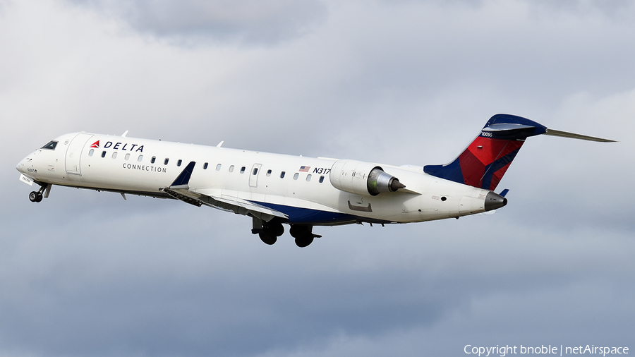 Delta Connection (Endeavor Air) Bombardier CRJ-701ER (N317CA) | Photo 408007