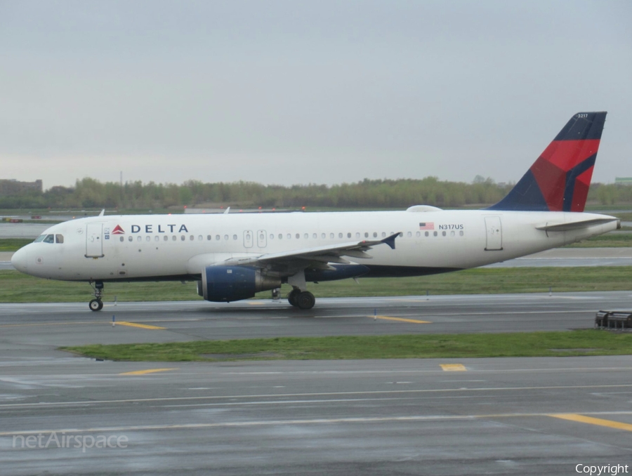 Delta Air Lines Airbus A320-211 (N317US) | Photo 625468