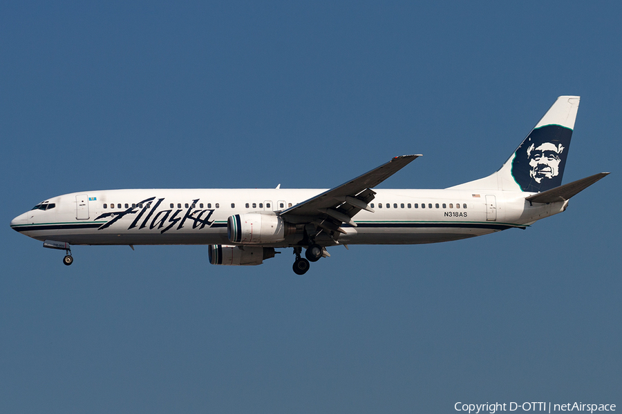 Alaska Airlines Boeing 737-990 (N318AS) | Photo 182972