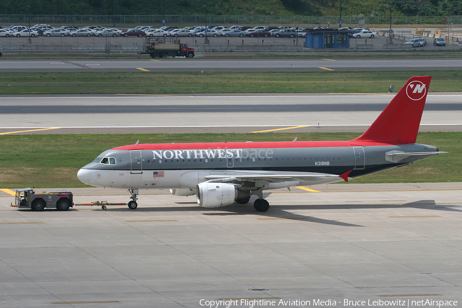 Northwest Airlines Airbus A319-114 (N318NB) | Photo 176493