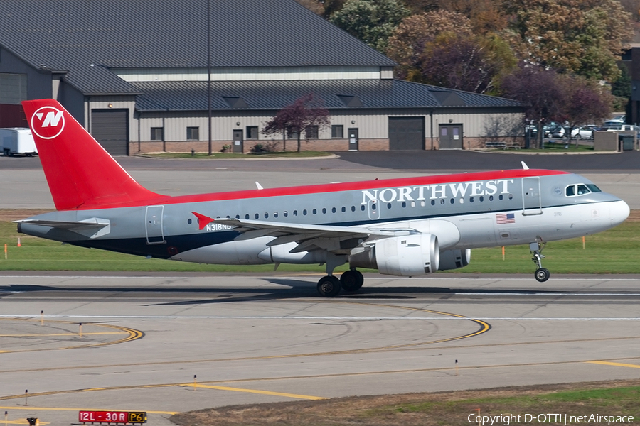 Northwest Airlines Airbus A319-114 (N318NB) | Photo 191200