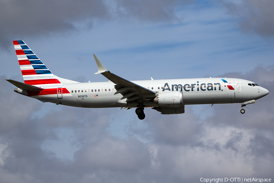 American Airlines Boeing 737-8 MAX (N318TD) | Photo 612886