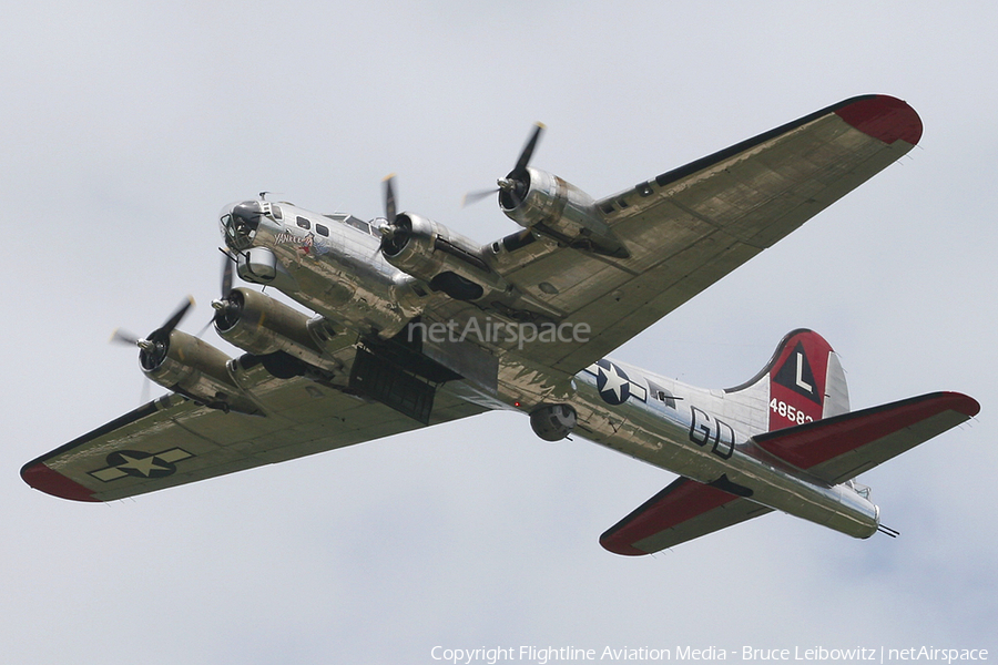 Yankee Air Museum Boeing B-17G Flying Fortress (N3193G) | Photo 162162