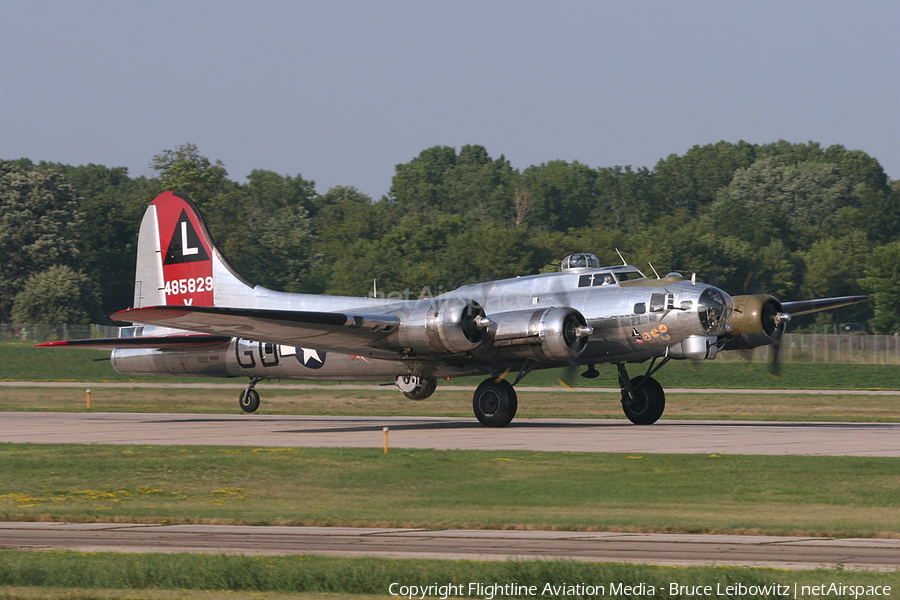 Yankee Air Museum Boeing B-17G Flying Fortress (N3193G) | Photo 177630