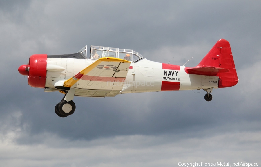 (Private) North American SNJ-5 Texan (N3195G) | Photo 330928