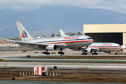 American Airlines Boeing 767-223(ER) (N319AA) at  Los Angeles - International, United States