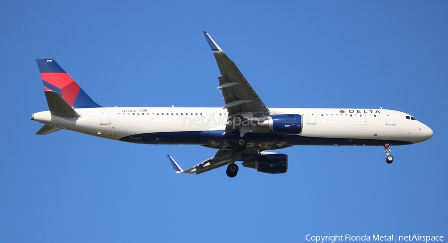 Delta Air Lines Airbus A321-211 (N319DN) | Photo 579184