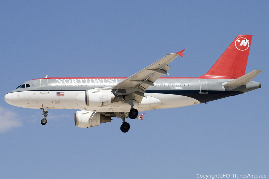 Northwest Airlines Airbus A319-114 (N319NB) | Photo 178374