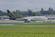 United Parcel Service Boeing 767-34AF(ER) (N319UP) at  Warsaw - Frederic Chopin International, Poland