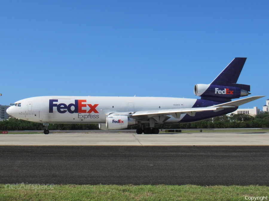 FedEx McDonnell Douglas MD-10-30F (N320FE) | Photo 430700