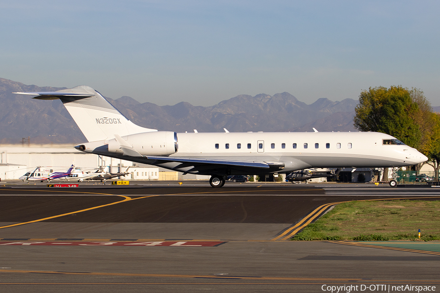 Sun Air Jets Bombardier BD-700-1A10 Global Express (N320GX) | Photo 561881