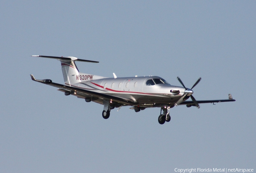 (Private) Pilatus PC-12/45 (N320PW) | Photo 331283