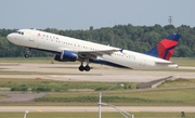 Delta Air Lines Airbus A320-211 (N320US) at  Detroit - Metropolitan Wayne County, United States