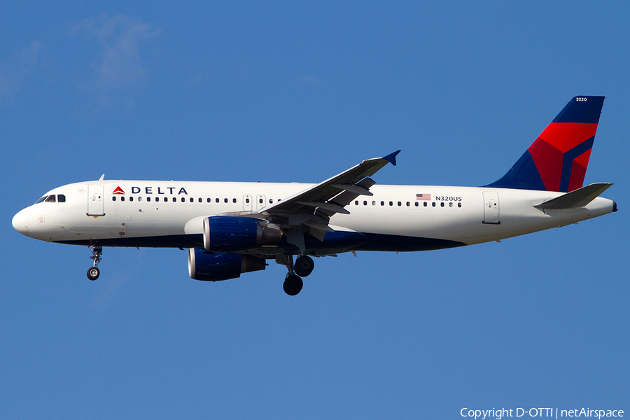 Delta Air Lines Airbus A320-211 (N320US) | Photo 386318