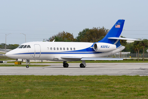 Talon Air Dassault Falcon 2000 (N321EJ) at  Boca Raton, United States