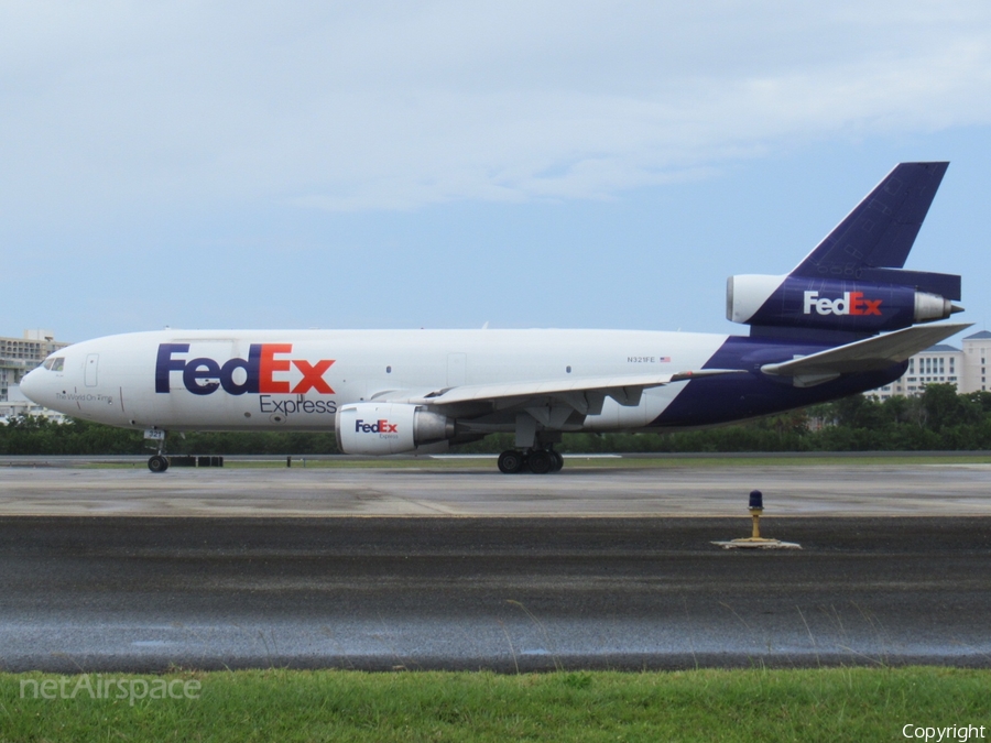 FedEx McDonnell Douglas MD-10-30F (N321FE) | Photo 387593